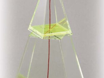 4-seitige Pyramide mit beweglichem Mittelfaden