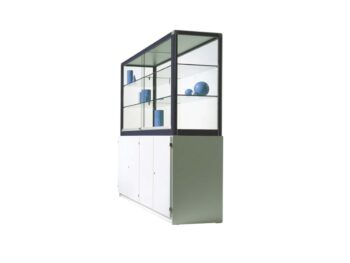 Schrankvitrine mit Unterschrank