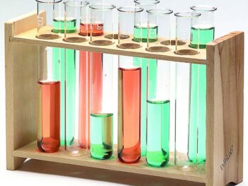 Reagenzglas-Gestell aus Holz